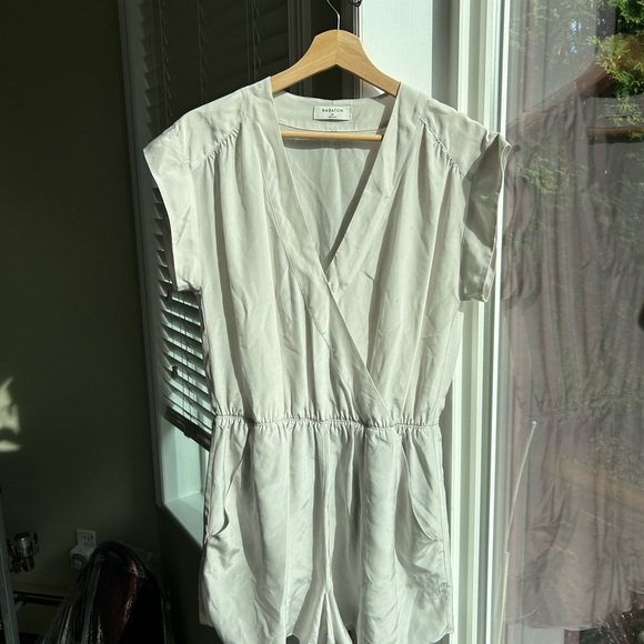 NEW Aritzia babaton corbett romper lavender silk - Picture 3 of 14